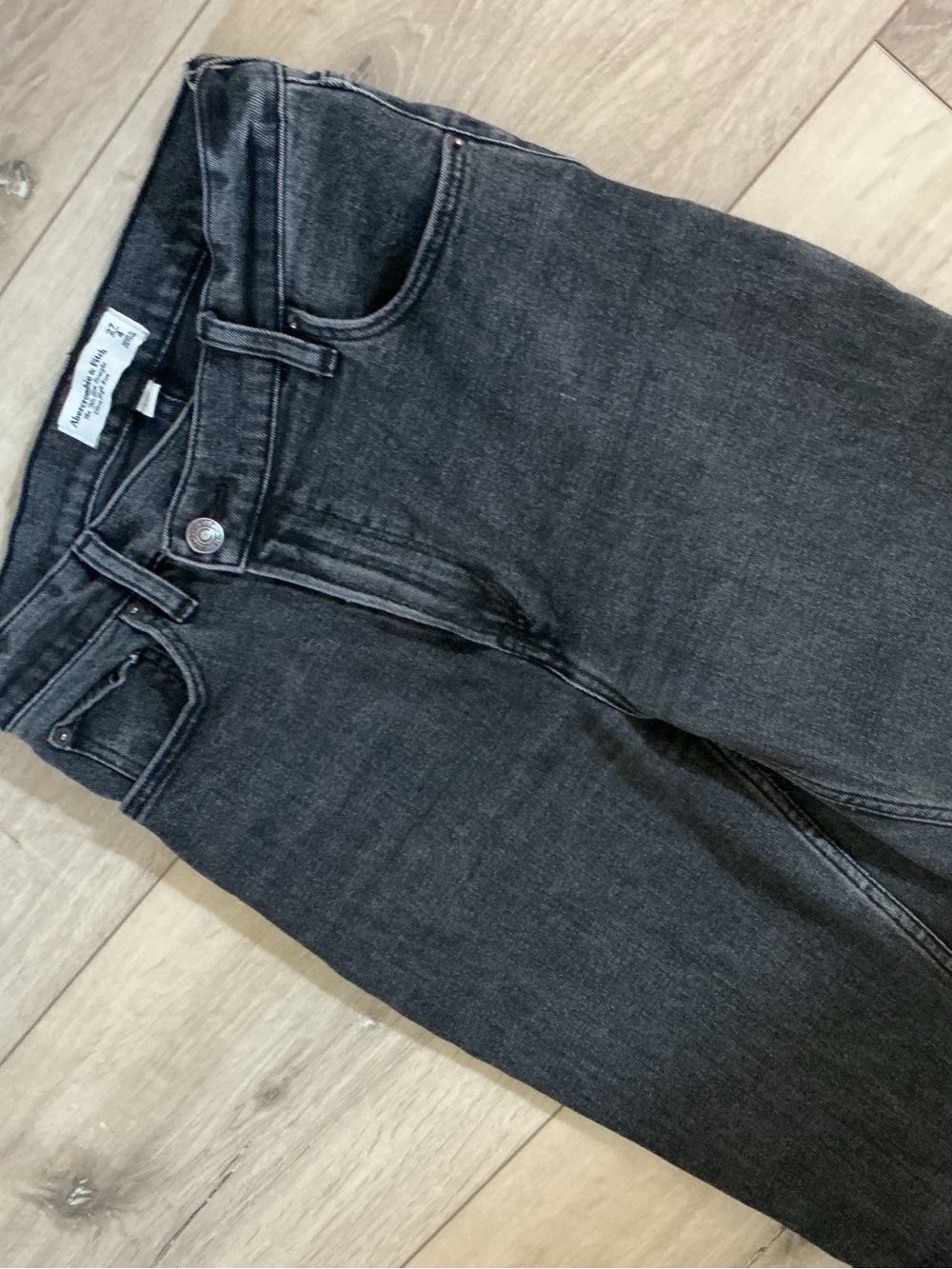 Abercrombie & Fitch Charcoal Gray Slim Straight Ultra High Rise Jeans